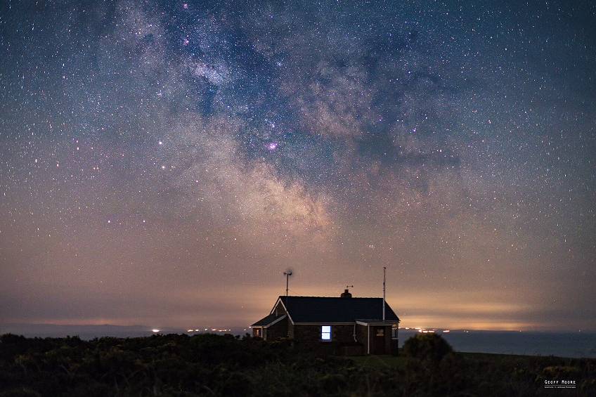 Milky Way Hunting down at Rhossili Bay
